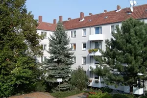 Hedwigstraße Freie Wohnungen oder Gewerbeimmobilien zur Miete