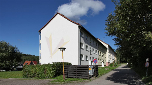 Modernisierte Wohnung mit Bergblick